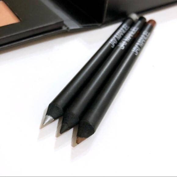 Jay Manuel Beauty Signature Collection - Brandat Outlet, Women's Handbags Outlet ,Handbags Online Outlet | Brands Outlet | Brandat Outlet | Designer Handbags Online |