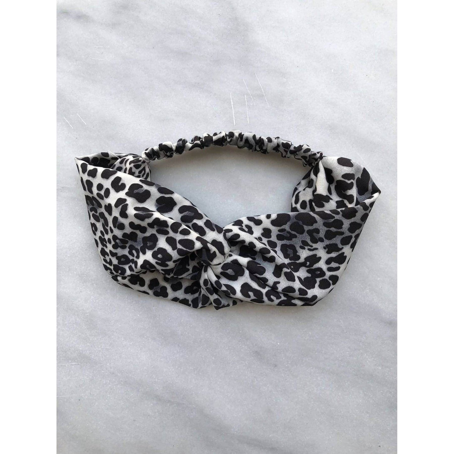 Soho Leopard print top knot - Brandat Outlet, Women's Handbags Outlet ,Handbags Online Outlet | Brands Outlet | Brandat Outlet | Designer Handbags Online |