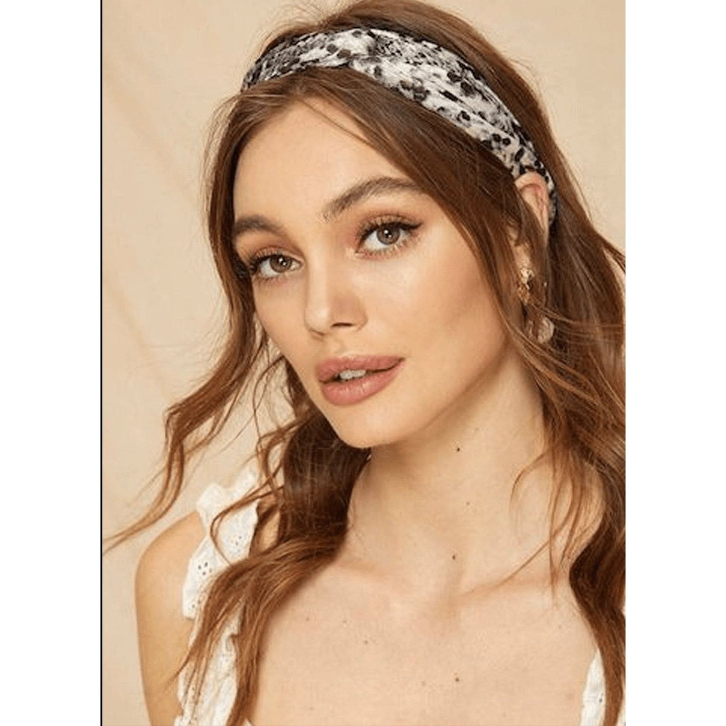 Soho Leopard print top knot - Brandat Outlet, Women's Handbags Outlet ,Handbags Online Outlet | Brands Outlet | Brandat Outlet | Designer Handbags Online |