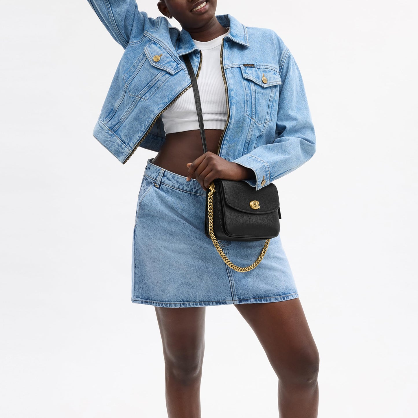 Coach Womens Cassie Crossbody 19 Handbag (pack of 1)