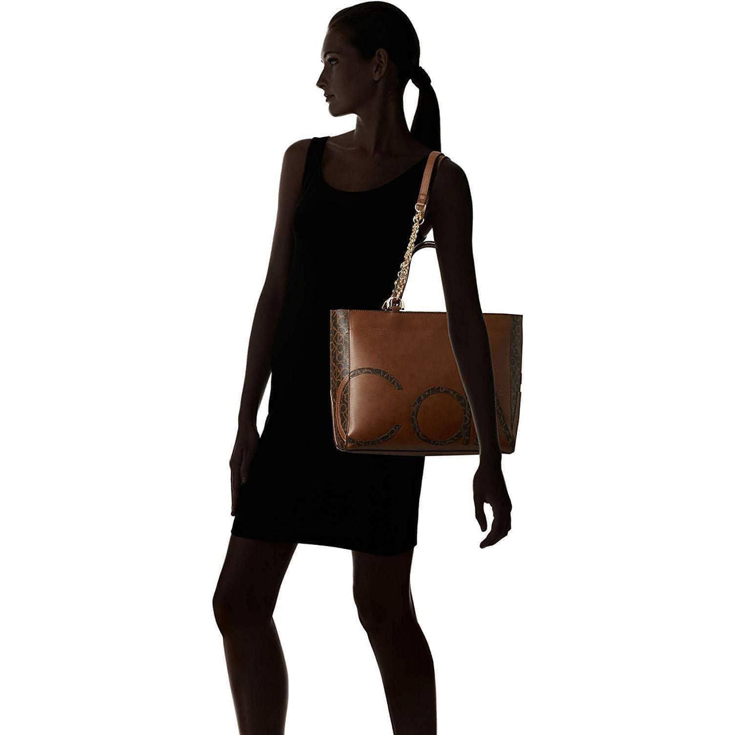 Calvin Klein Janine Signature Tote (Natural Combo/Gold) - Brandat Outlet, Women's Handbags Outlet ,Handbags Online Outlet | Brands Outlet | Brandat Outlet | Designer Handbags Online |