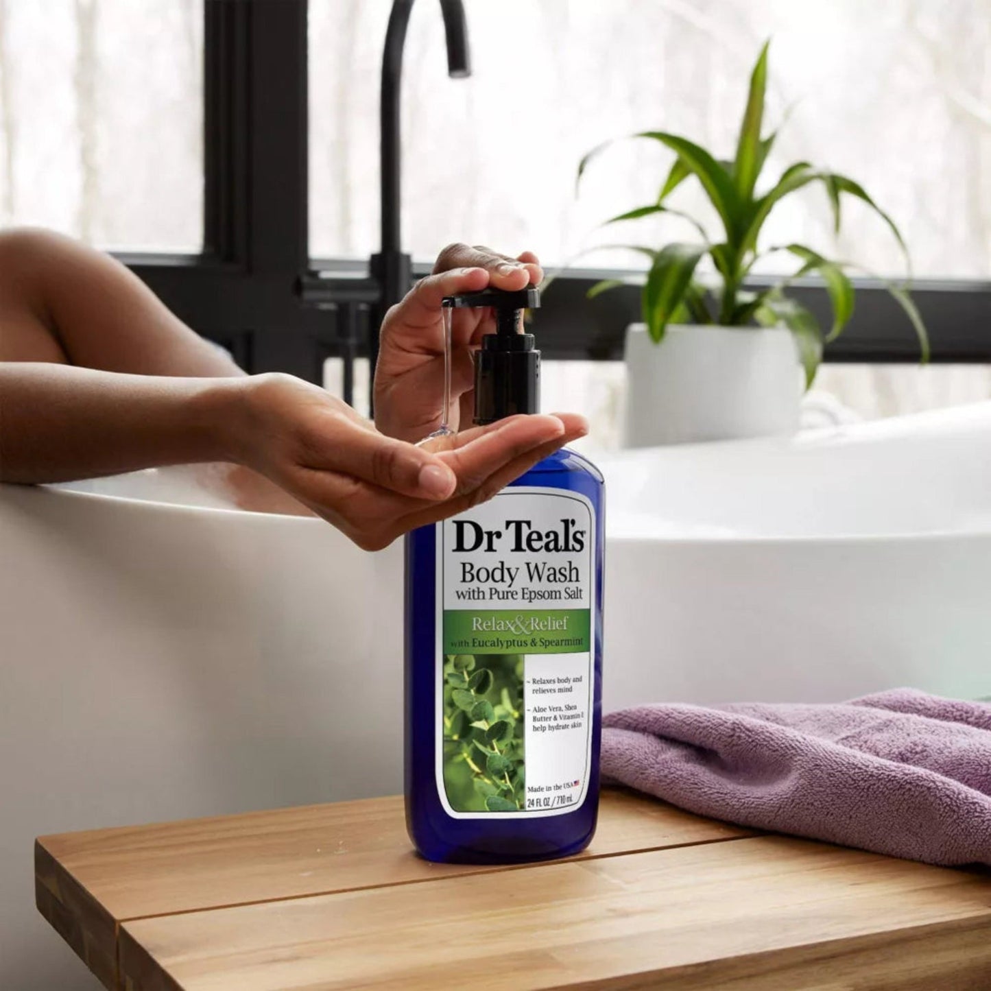 Dr Teal's Relax & Relief Eucalyptus & Spearmint Body Wash - (710mL)