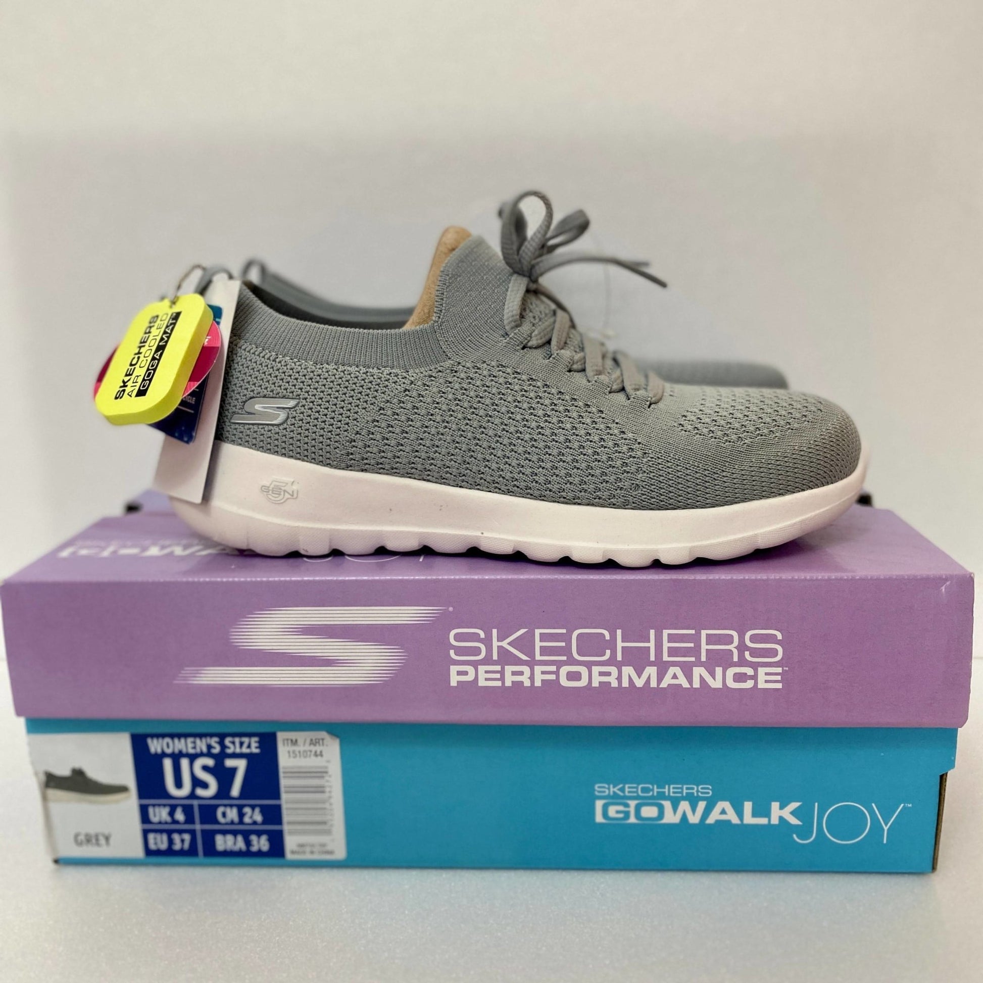 Skechers outlet walking shoes Clearance